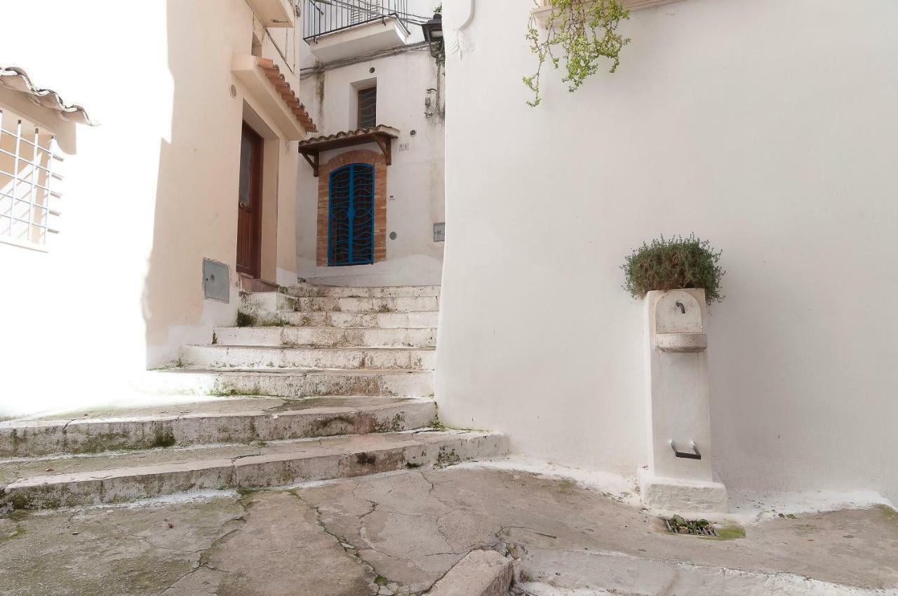 Casa Vacanza Madonnella 10 Sperlonga Luaran gambar